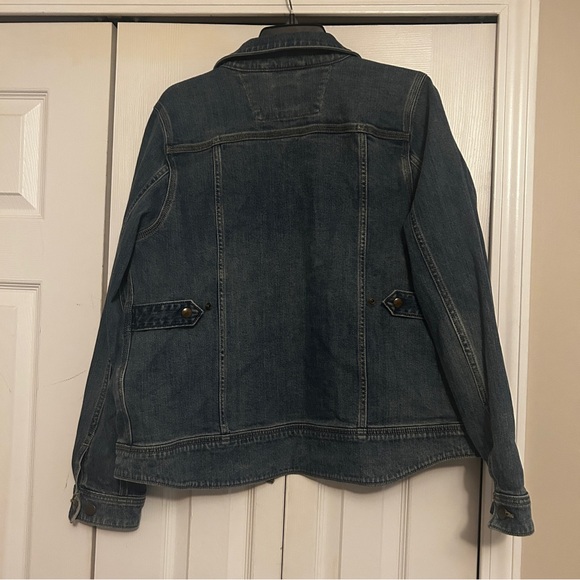Carhartt Blue Jean Jacket - Picture 9 of 12